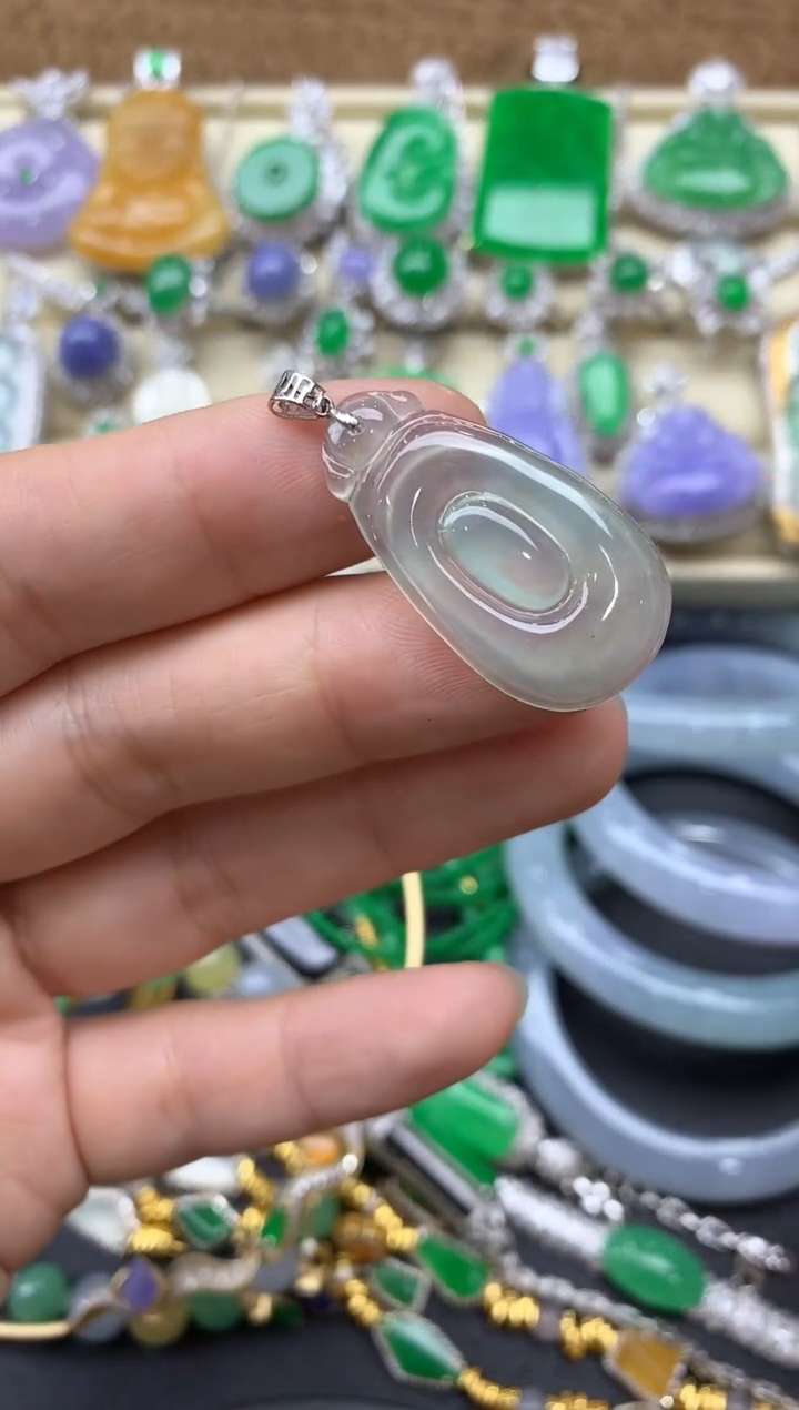 【闪购商品】翡翠颈饰18K金镶嵌87-中国好珍宝