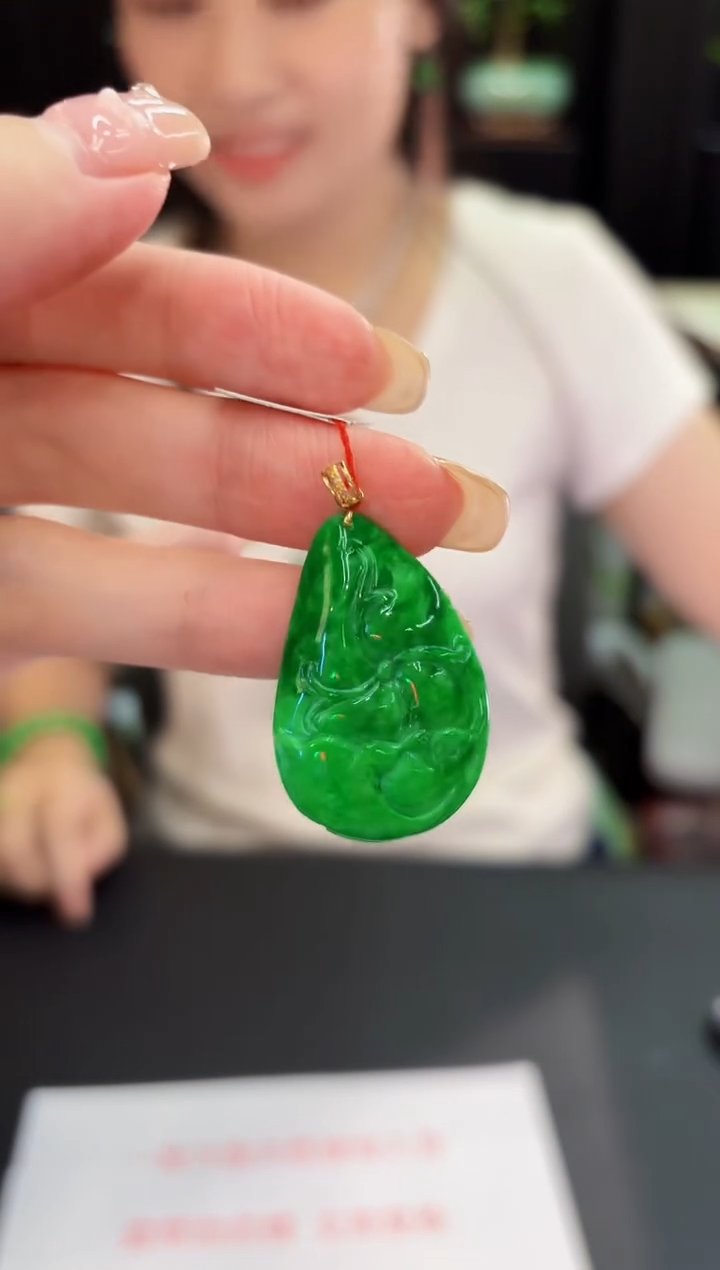 翡翠18K金镶嵌颈饰 缅料A货/支持复检/一件