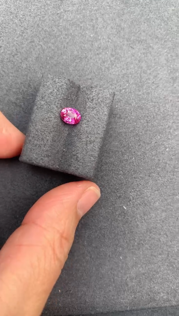 【闪购商品】彩色蓝宝石裸石未镶嵌1ct粉蓝宝