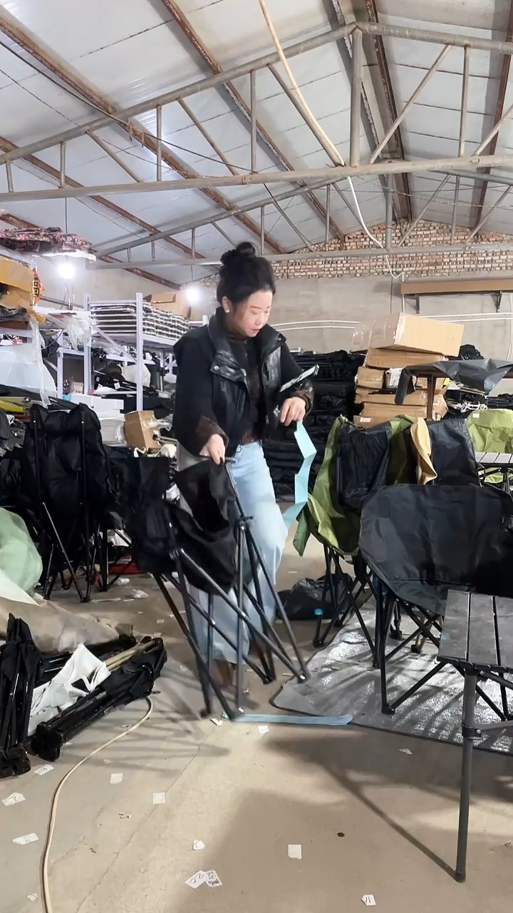 铁瑕疵不售后椅子    2