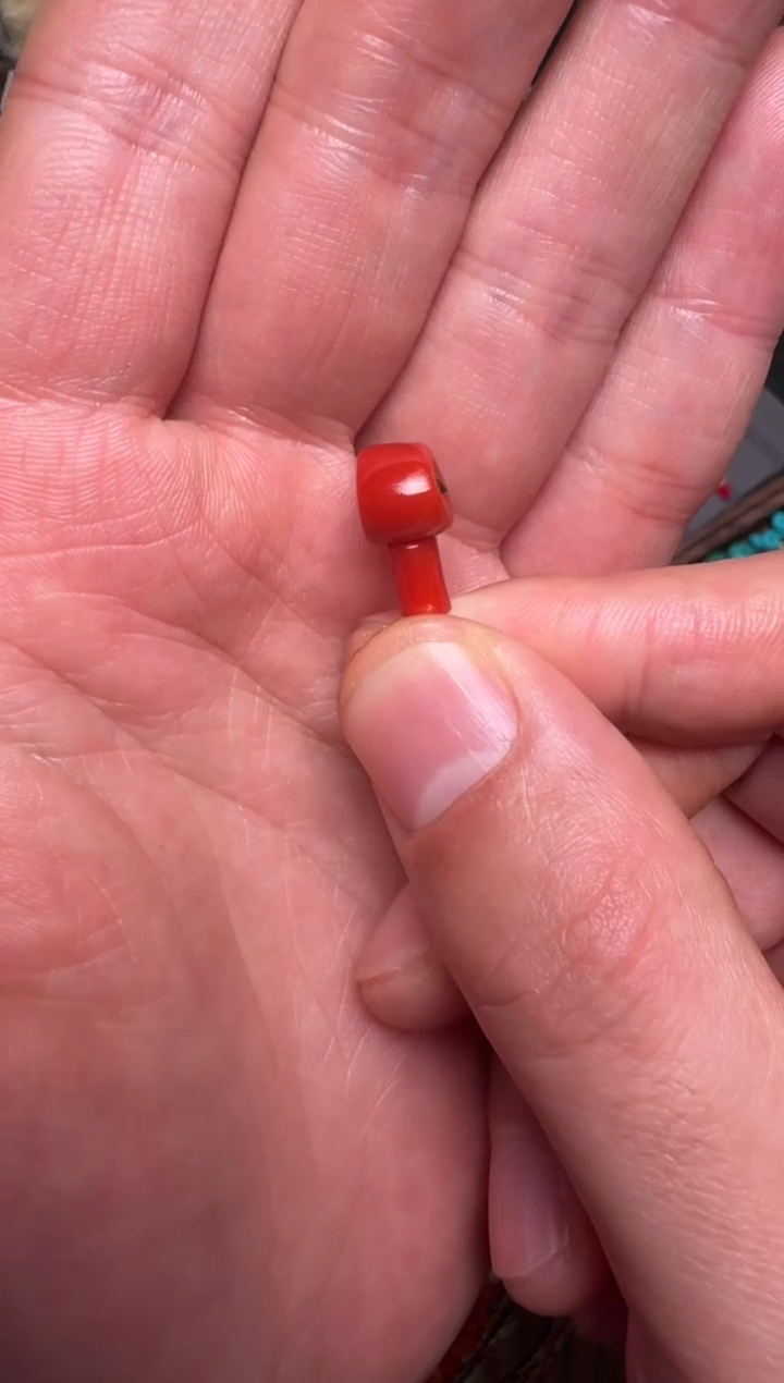 【闪购商品】树脂制品雕刻配饰