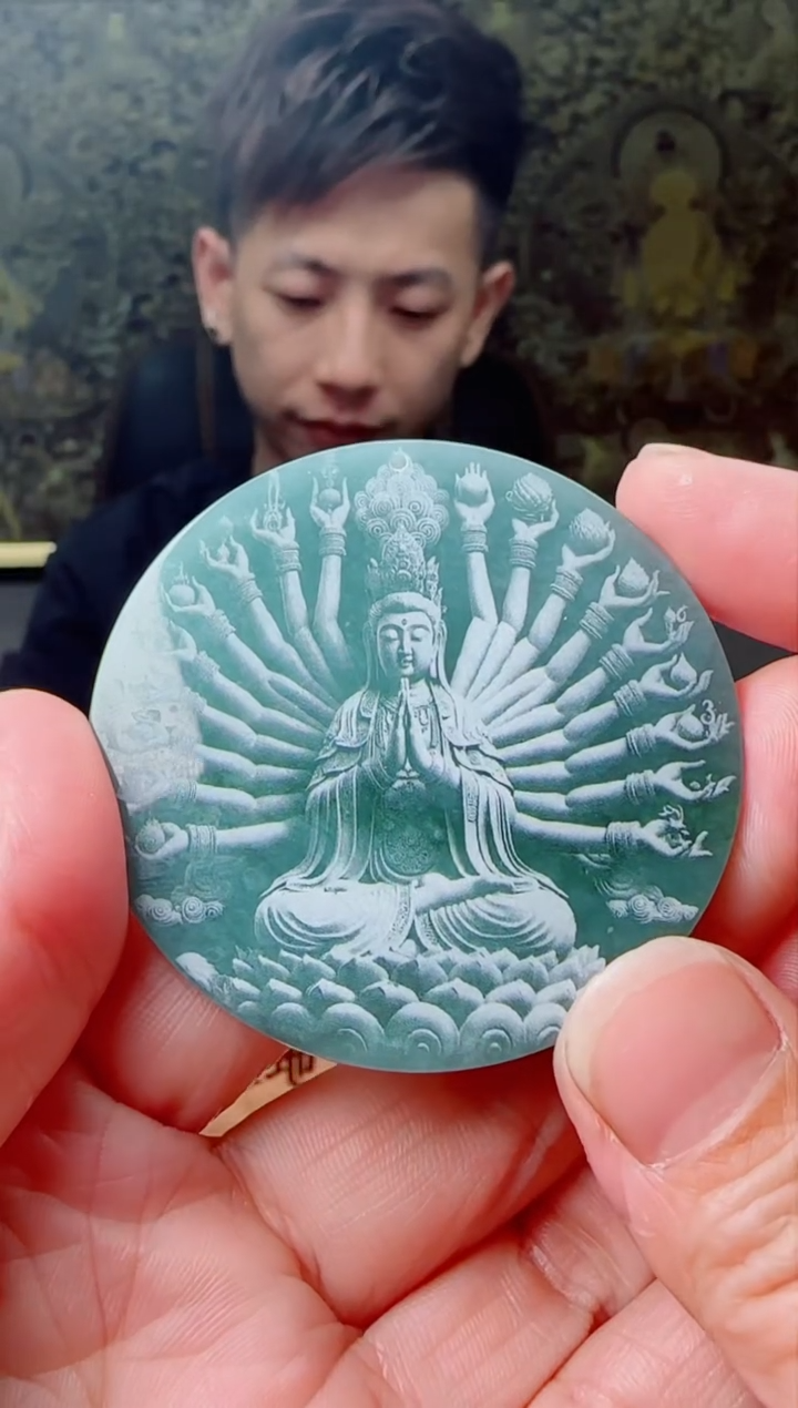 【闪购商品】翡翠颈饰未镶嵌11111111111