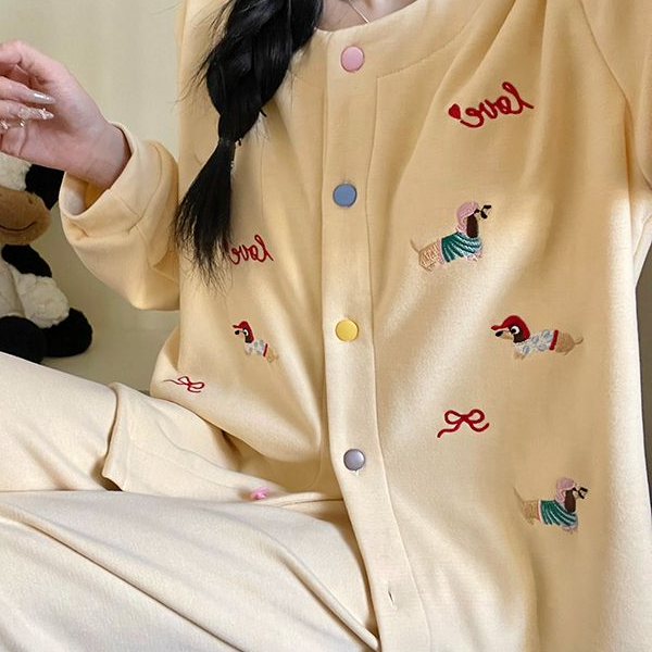 韩系圆领黄色小狗羊绒带胸垫睡衣女秋冬季长袖家居服套装可外穿