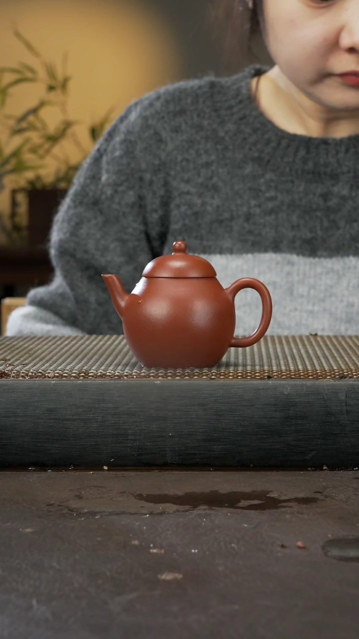 【闪购商品】紫砂茶壶朱泥 梨形 110cc 020