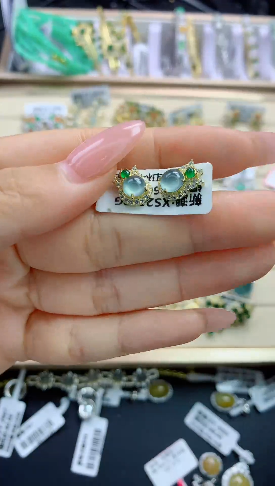 翡翠银S925镶嵌颈饰翡翠 银S925镶嵌 111