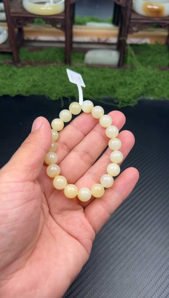 未镶嵌手串和田玉若羌微色差卡10
