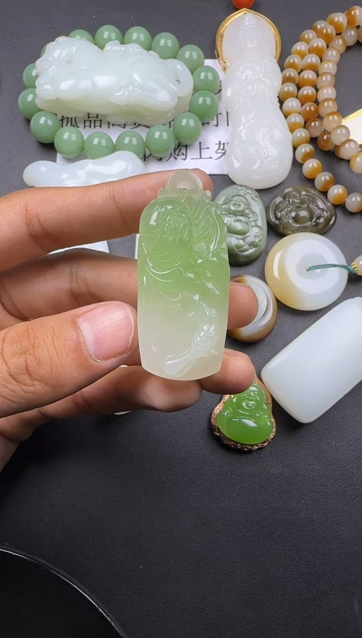 【闪购商品】和田玉挂件未镶嵌挂件