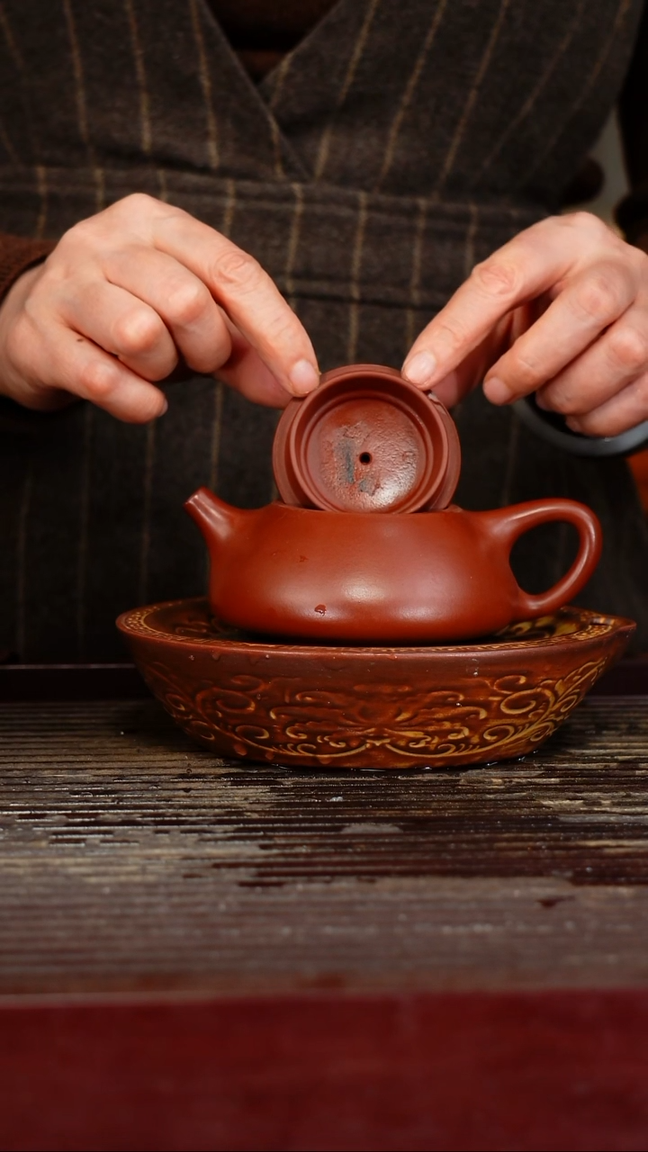 宜兴原矿紫砂壶茶壶宜兴原矿紫砂壶茶壶180C