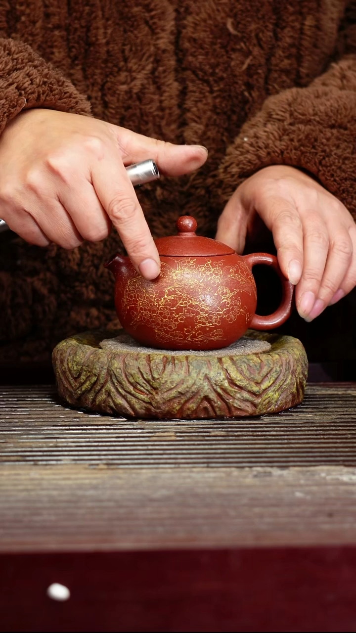 宜兴原矿紫砂壶茶壶宜兴原矿紫砂壶茶壶180C