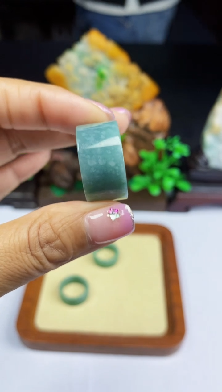 【闪购商品】翡翠颈饰未镶嵌翡翠A货多样发