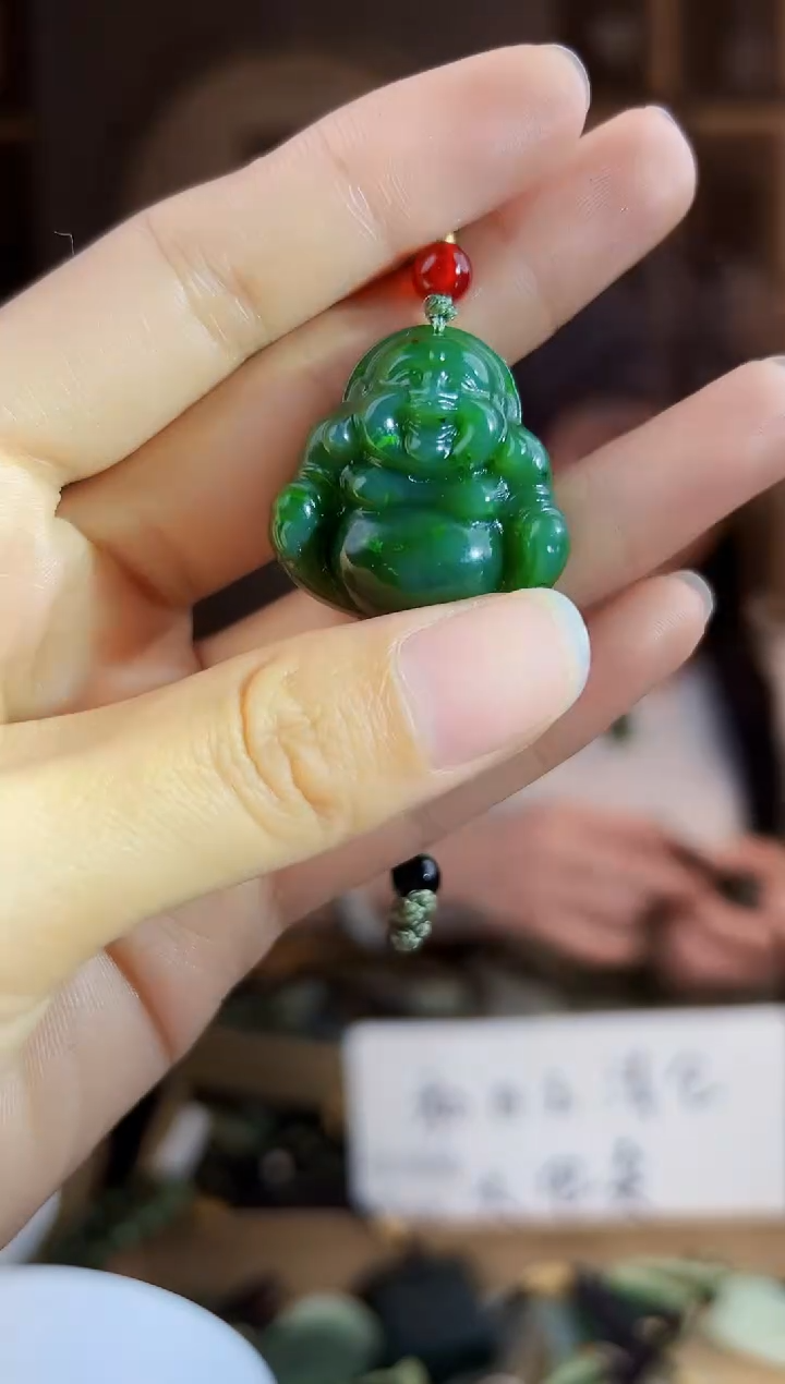 颈饰未镶嵌和田玉拍一发一，多样性发货