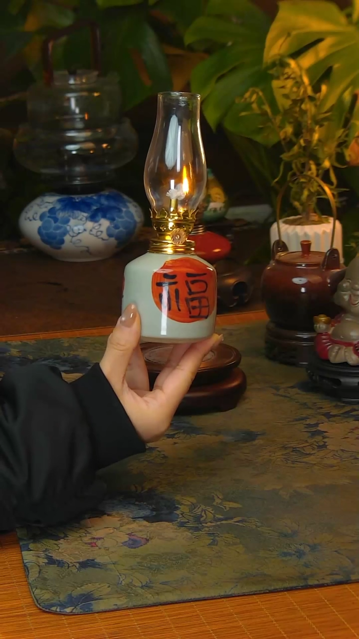 【闪购商品】景德镇陶瓷手工灯摆件