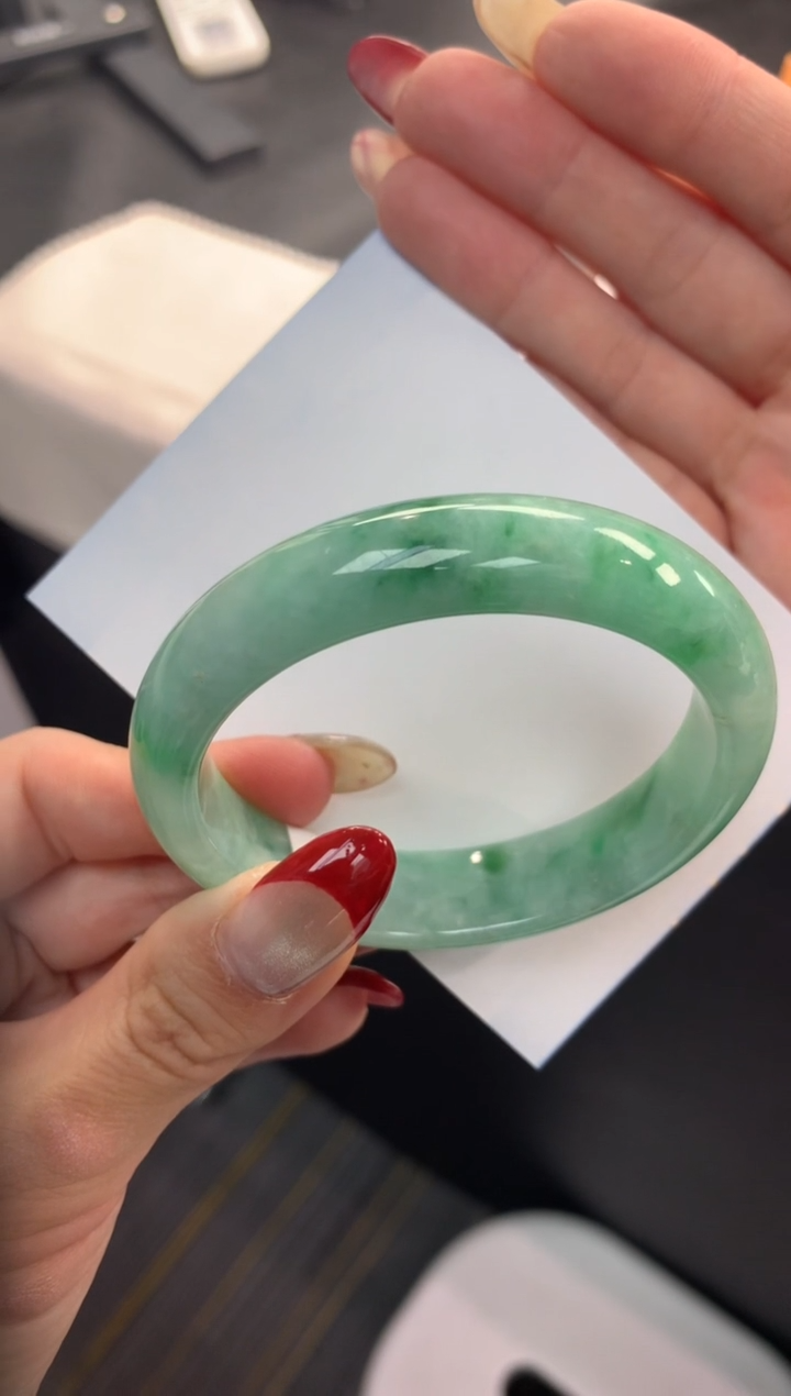 【闪购商品】翡翠手镯未镶嵌