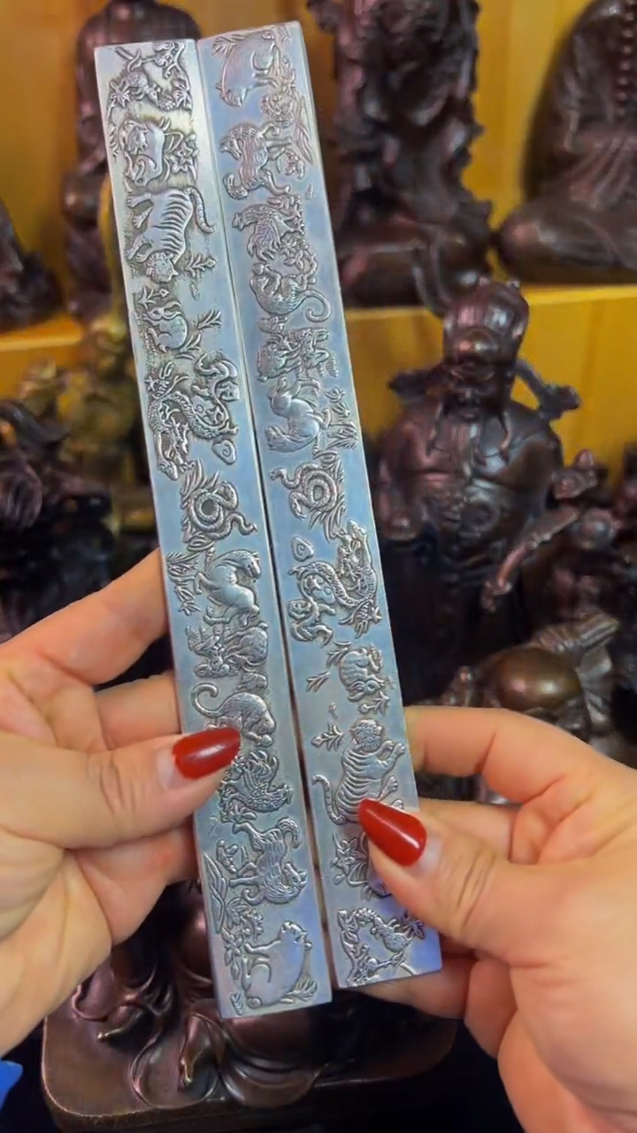 【闪购商品】1案台摆件 物品摆件