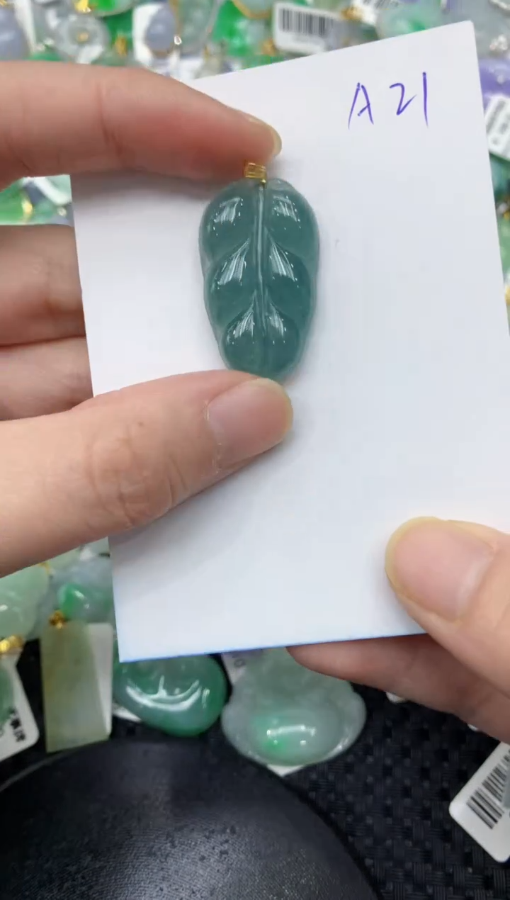 【闪购商品】翡翠颈饰18K金镶嵌111111111111