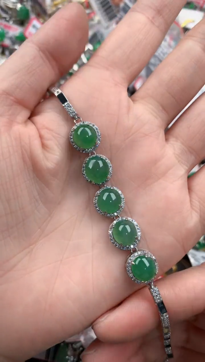 银S925镶嵌戒指翡翠888    1