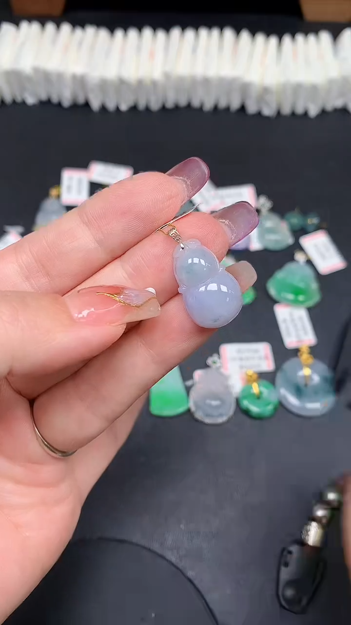 翡翠18K金镶嵌吊坠(不含链)MS189918