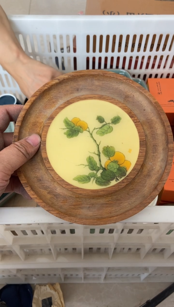 杯无运费险有瑕疵的摄影的产品有使用过的痕迹有点脏介意勿拍