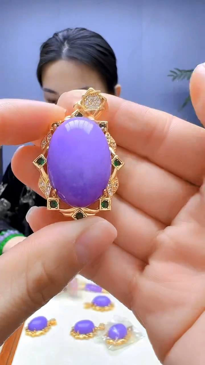 【闪购商品】翡翠颈饰14K金镶嵌颈饰