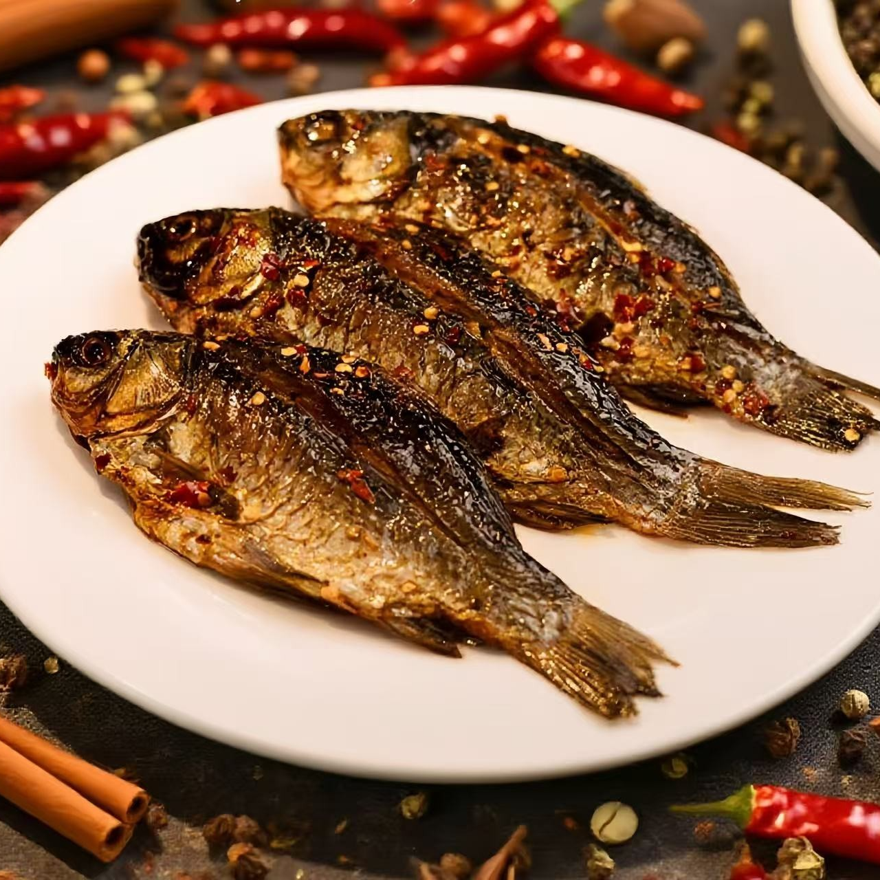 锁鲜香辣鸭货卤味、碳烤卤味即食解馋休闲小零食