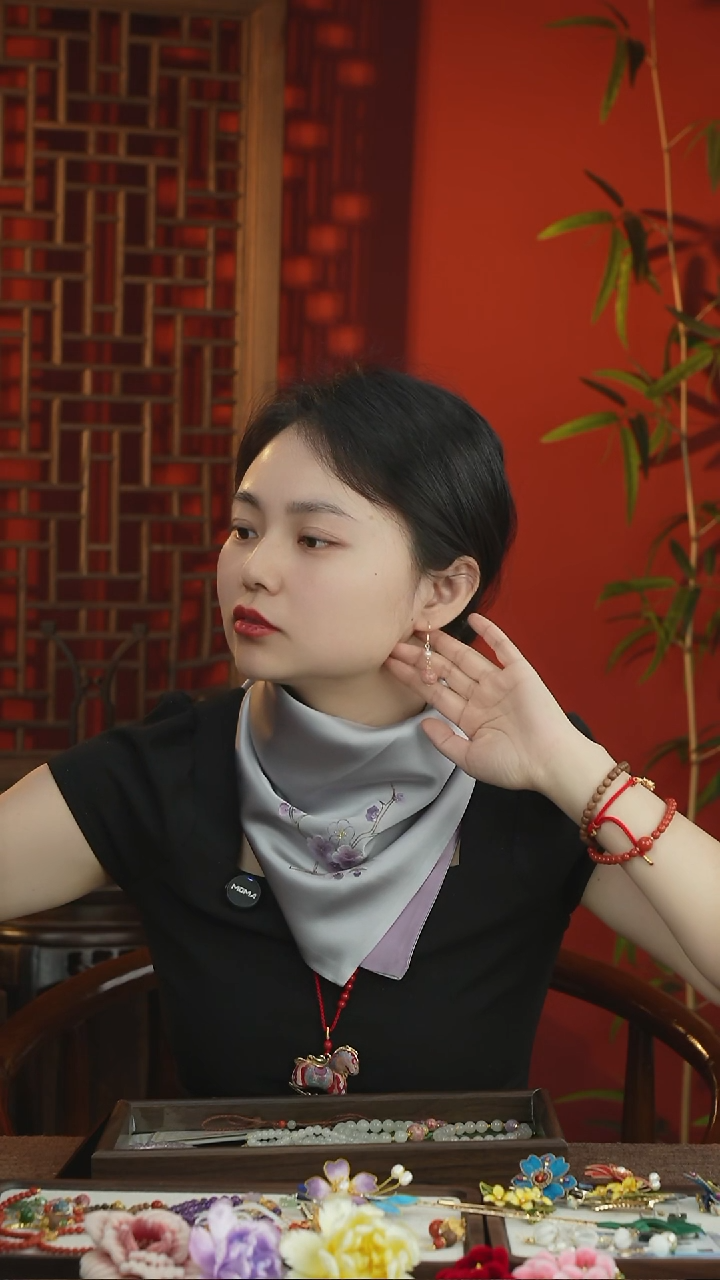 刺绣闪购纯手工非遗国风饰品