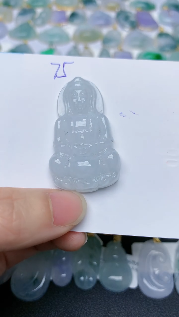 【闪购商品】翡翠颈饰未镶嵌天然翡翠A货    