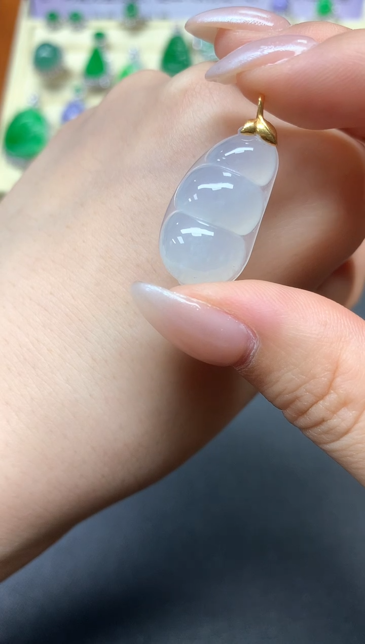 【闪购商品】翡翠吊坠(不含链)18K金镶嵌吊坠|250+30