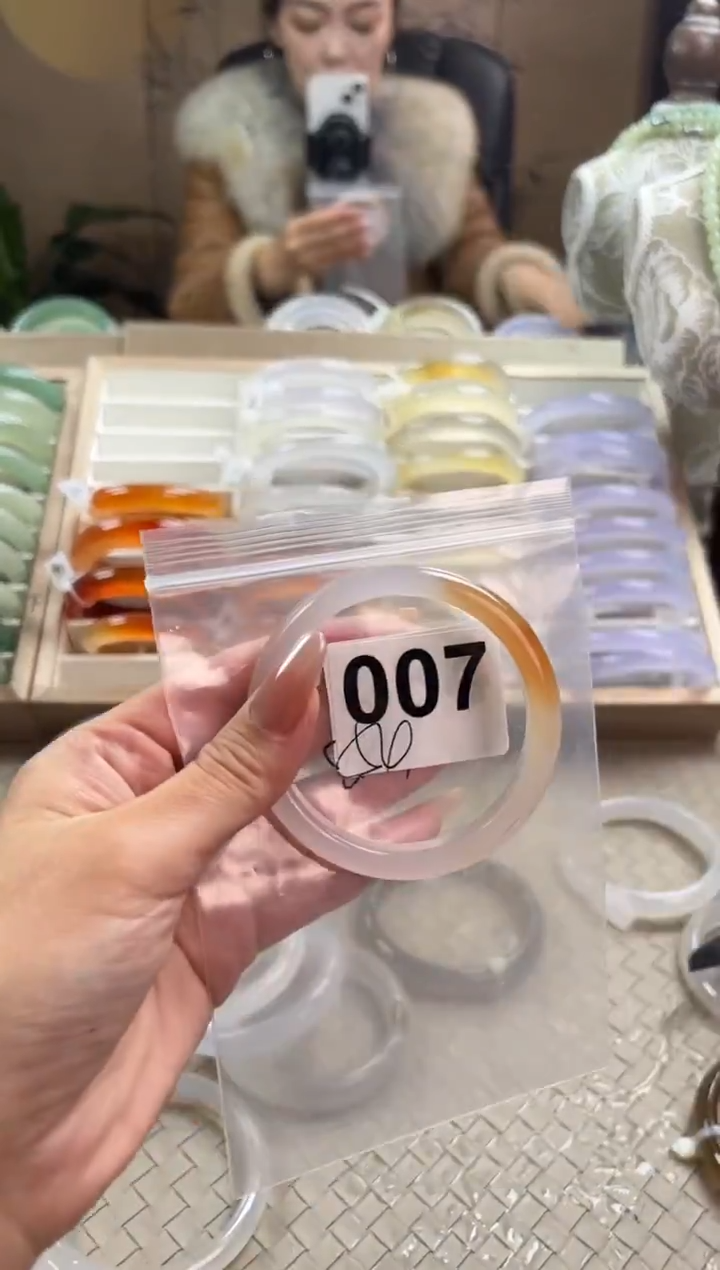 手镯玛瑙/玉髓未镶嵌007