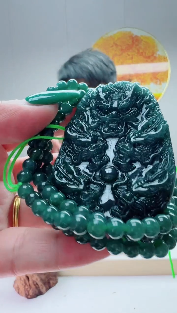 翡翠未镶嵌颈饰多样性随机发其一