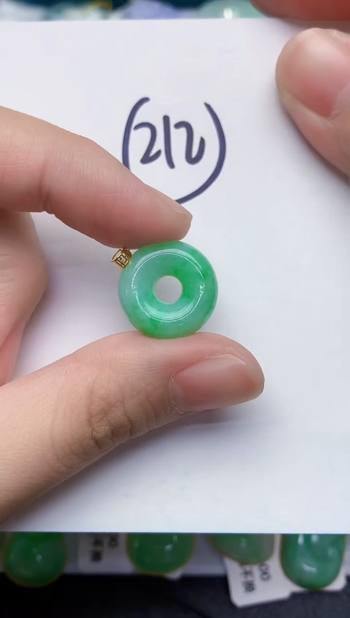 【闪购商品】翡翠颈饰18K金镶嵌000000000