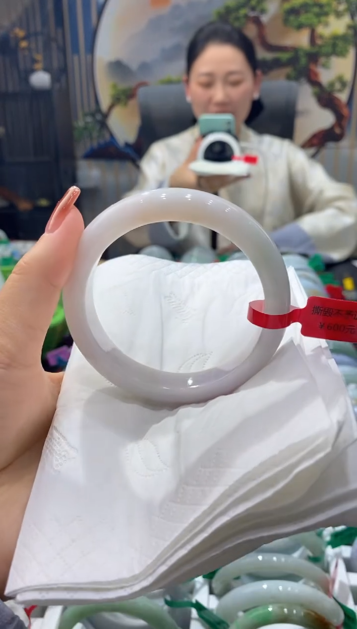 【闪购商品】翡翠手镯未镶嵌00007788