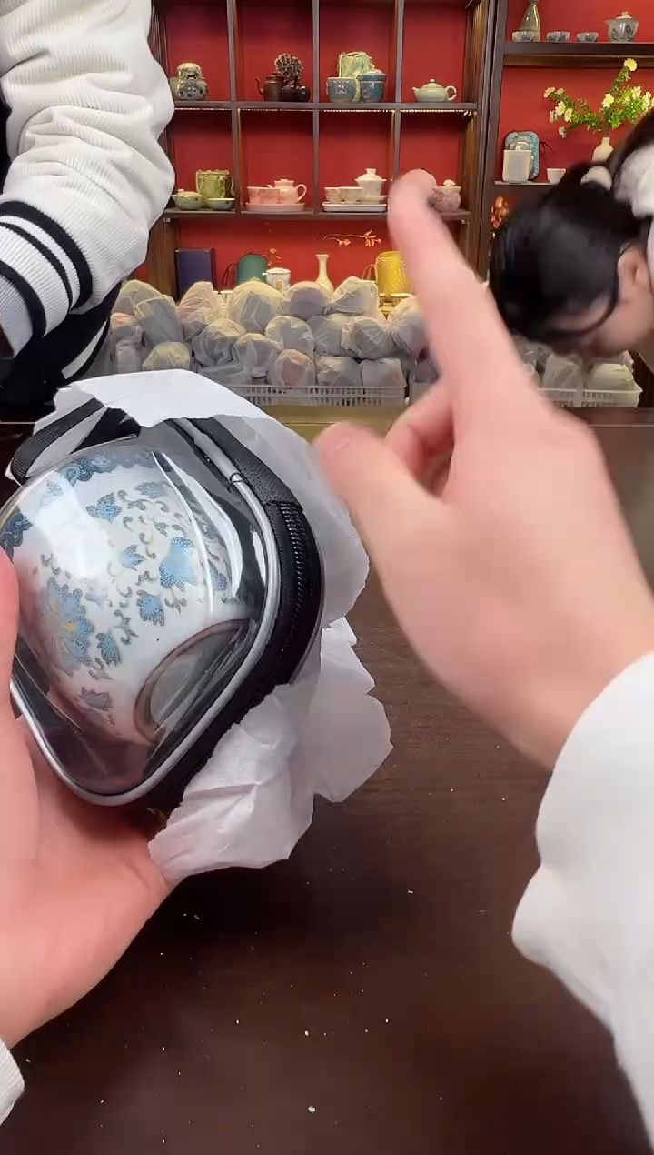【闪购商品】缠枝莲111111111111111