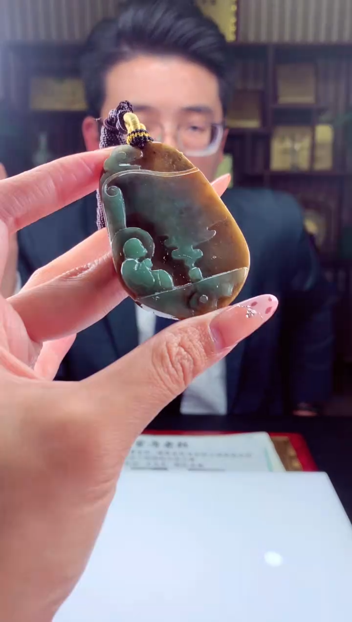 【闪购商品】定制翡翠未镶嵌挂件发货（拍一发一）