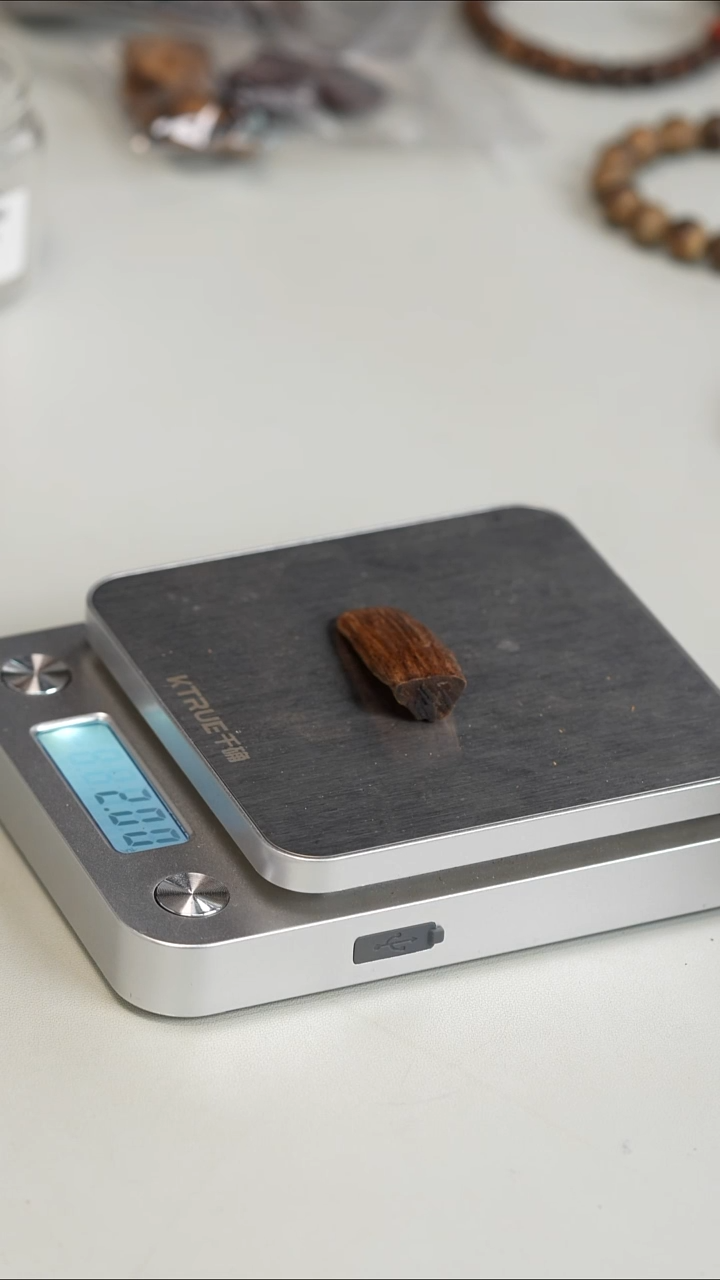 沉香沉香碎屑缅甸密支那土沉沉水2g