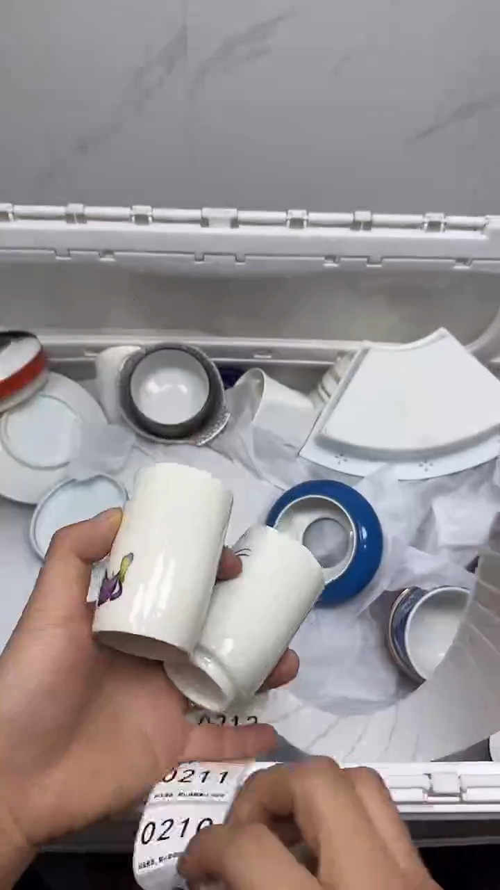 【闪购商品】209回流瓷器默认微瑕，18.8包邮