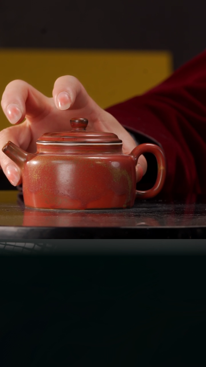 【闪购商品】宫墙红德钟壶@@ST-B10039