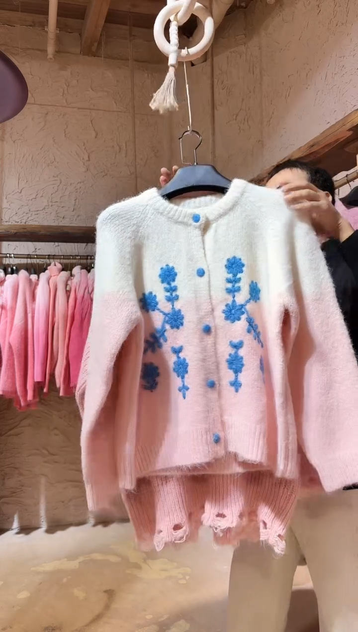 粉染蓝色小花111