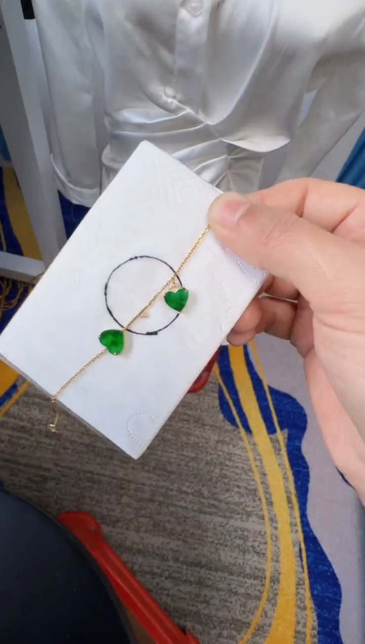 【闪购商品】定制翡翠18K金镶嵌2600元