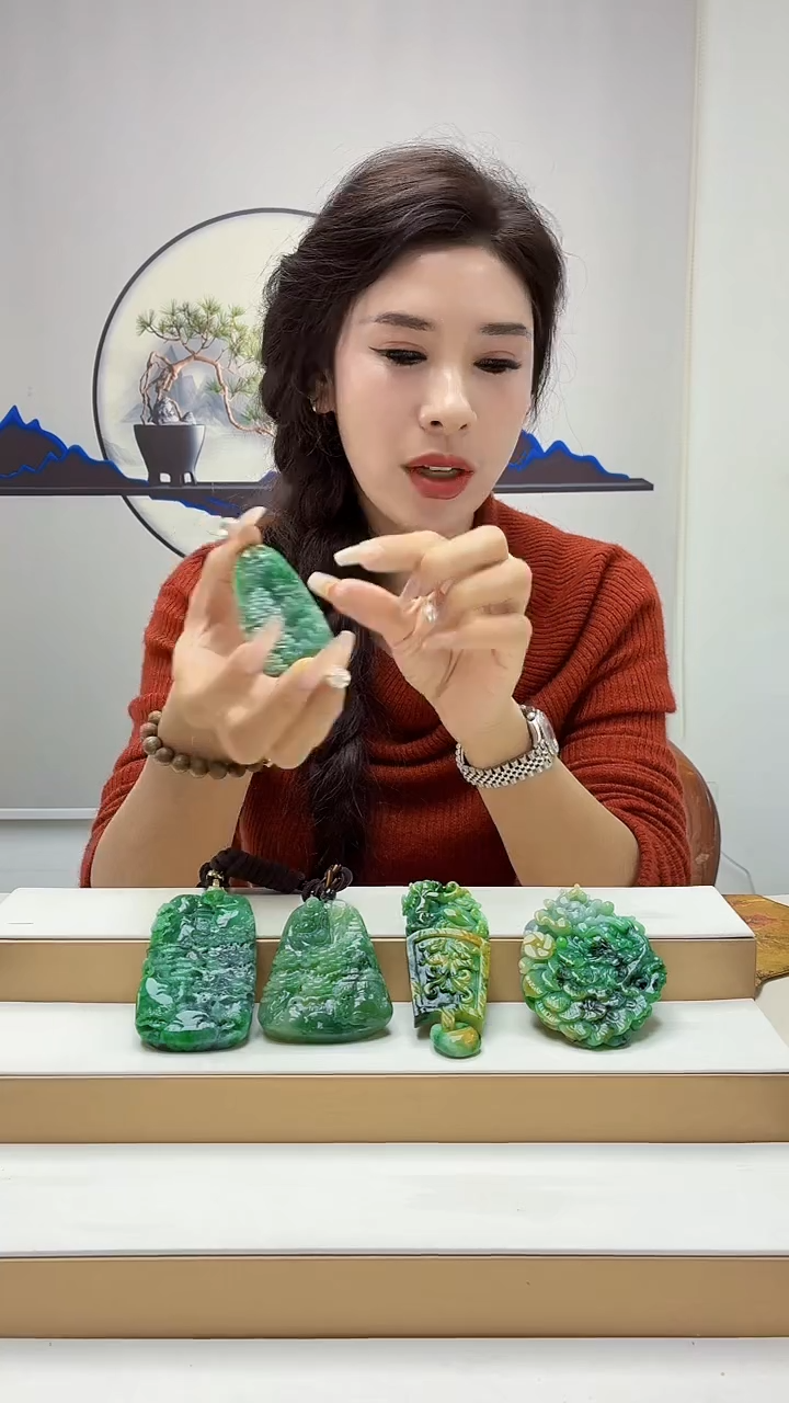 未镶嵌定制翡翠盛***理4829MM-毛货挂件