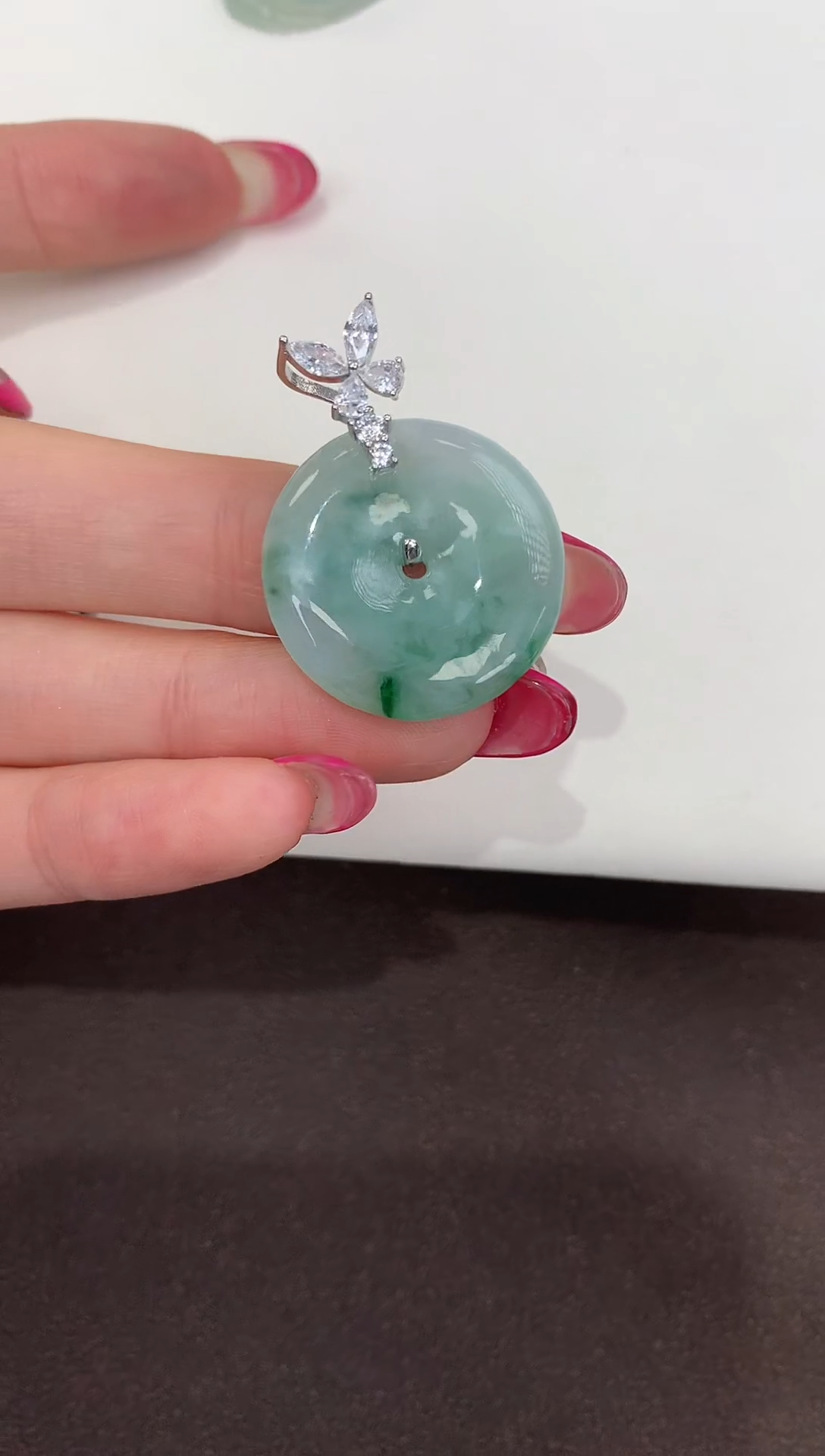 颈饰银S925镶嵌翡翠缅甸a货翡翠