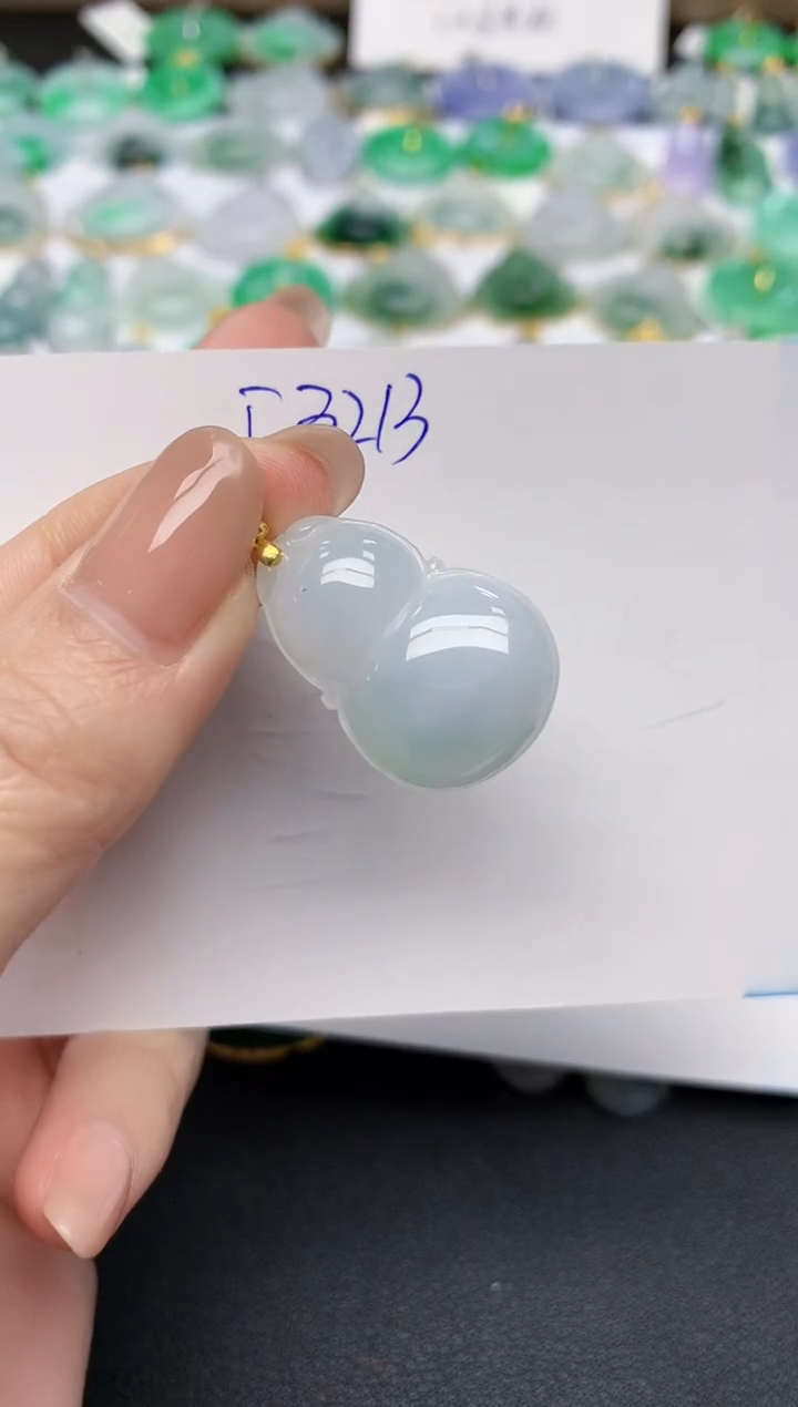 颈饰未镶嵌翡翠天然缅甸A货翡翠百元以上9元证书费自理