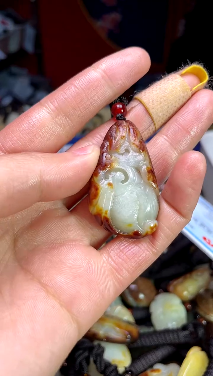 【闪购商品】和田玉颈饰未镶嵌1