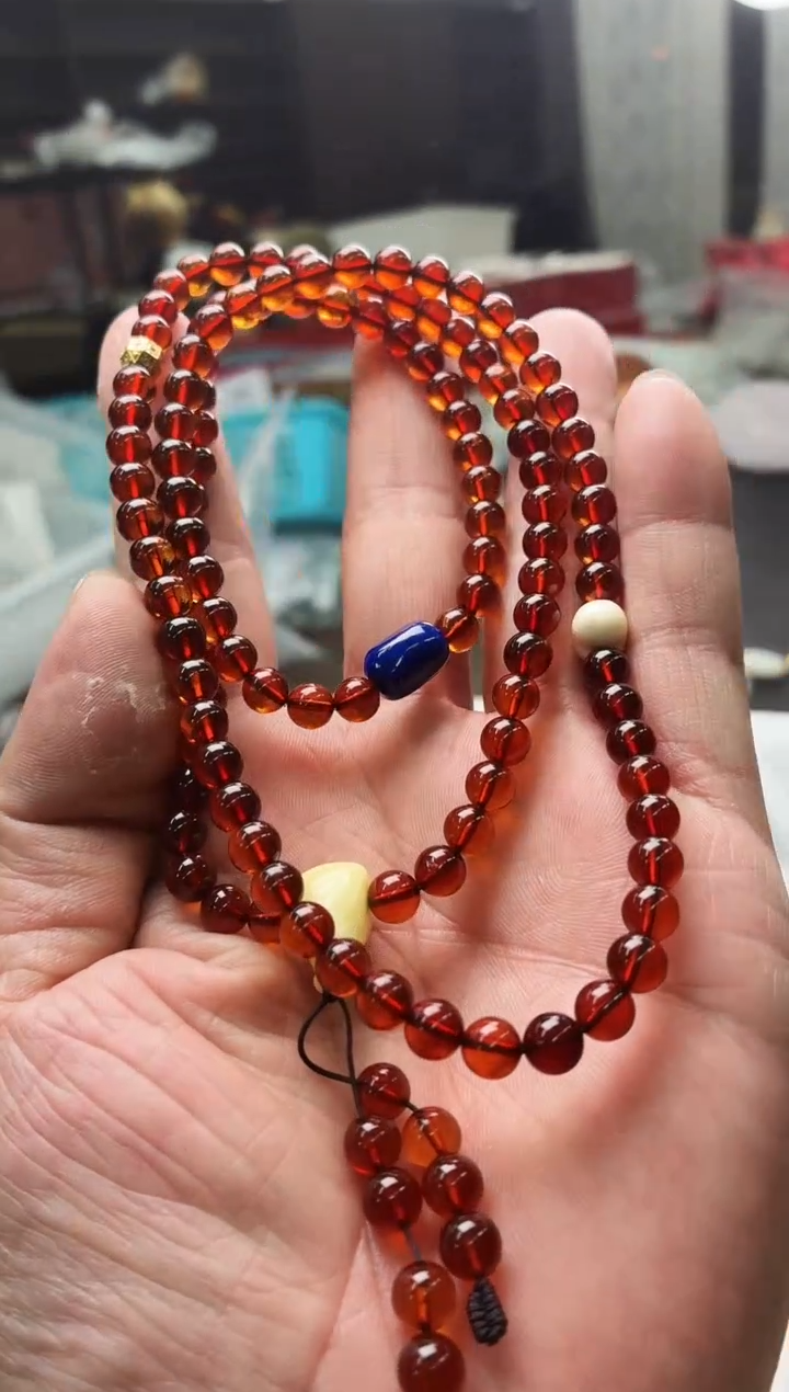 血珀颈饰未镶嵌W92