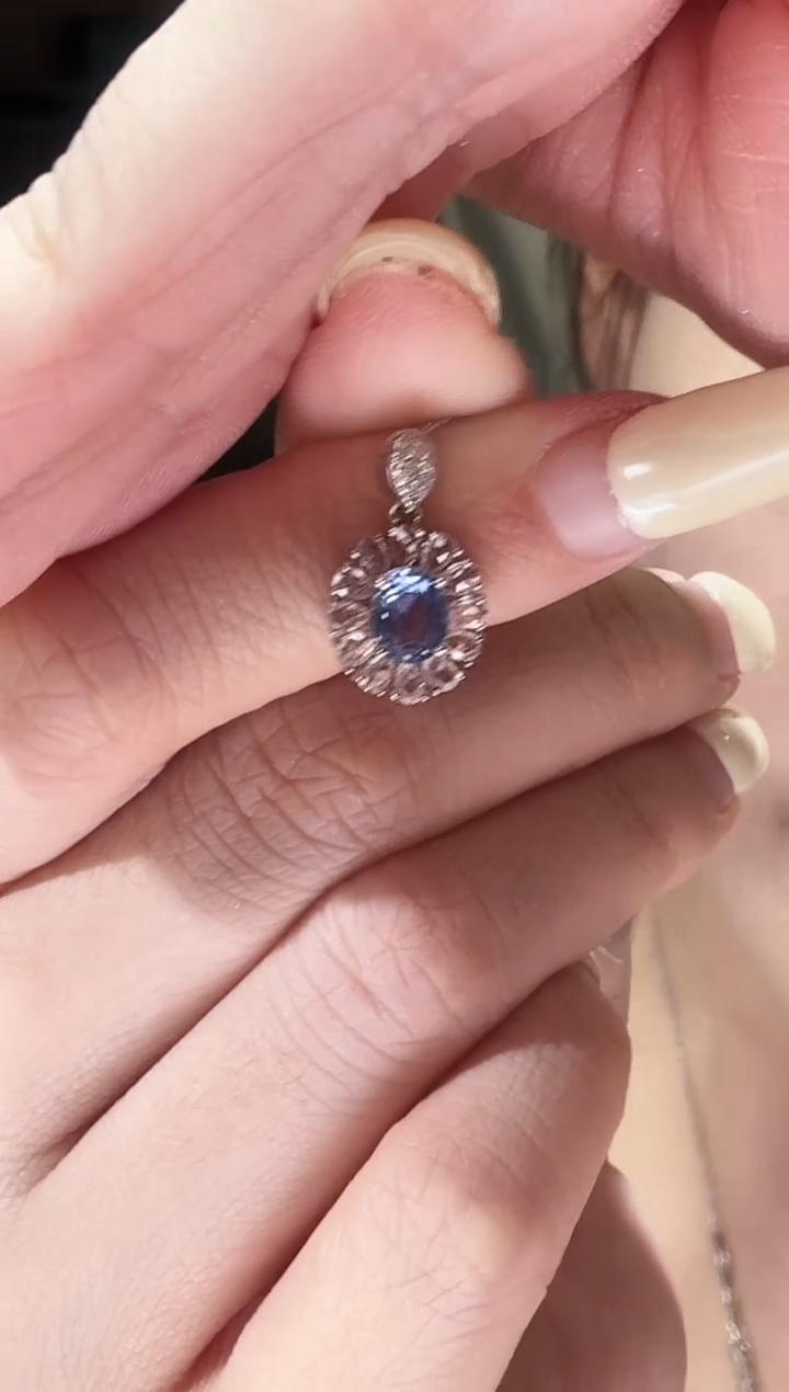 吊坠蓝宝石18K金镶嵌1.1ct