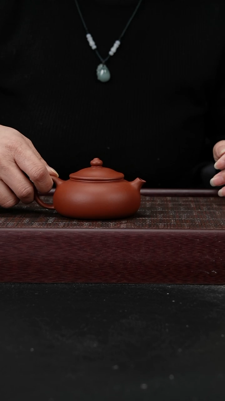 wh朱泥寒江      