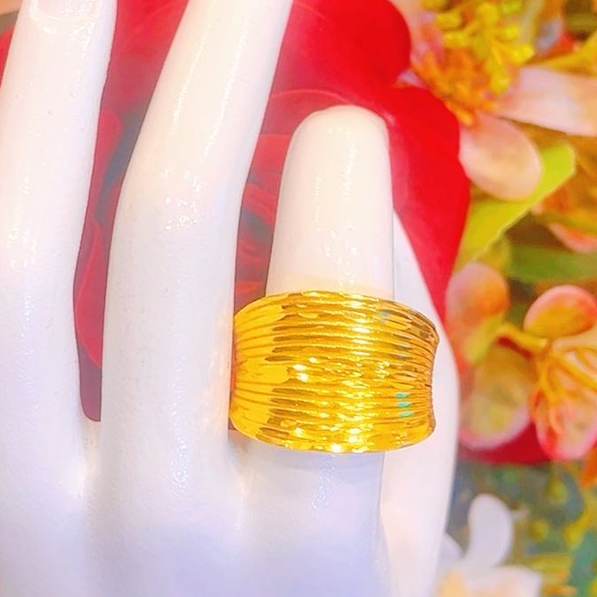 合金戒指  最新款戒指女戒指 مەڭگۈ ئۆزگەرمەيدىغان ئۈزۈك 151