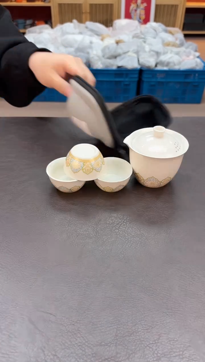 【闪购商品】摆件瓷SC1111111111