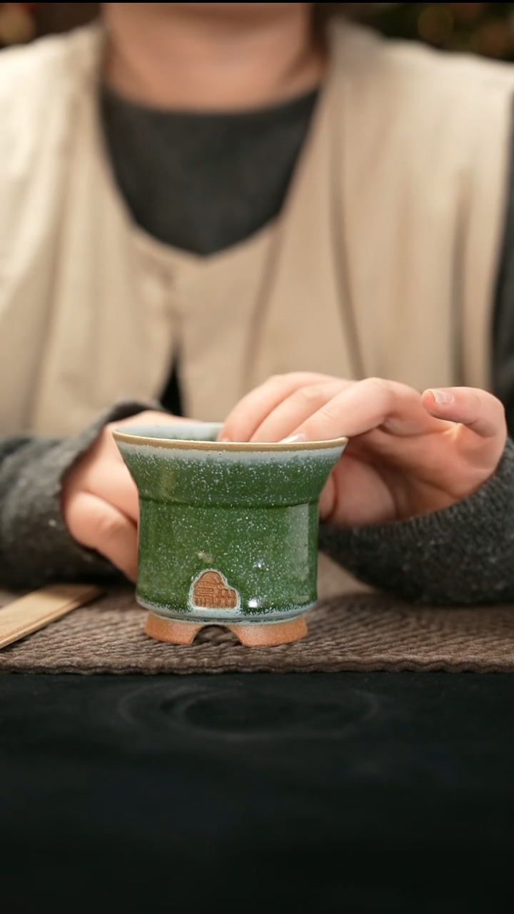 口径8花盆-12-26-659特默认有瑕