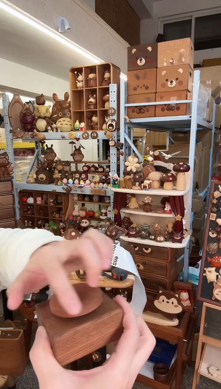 木瑕疵乌檀木简约音乐盒