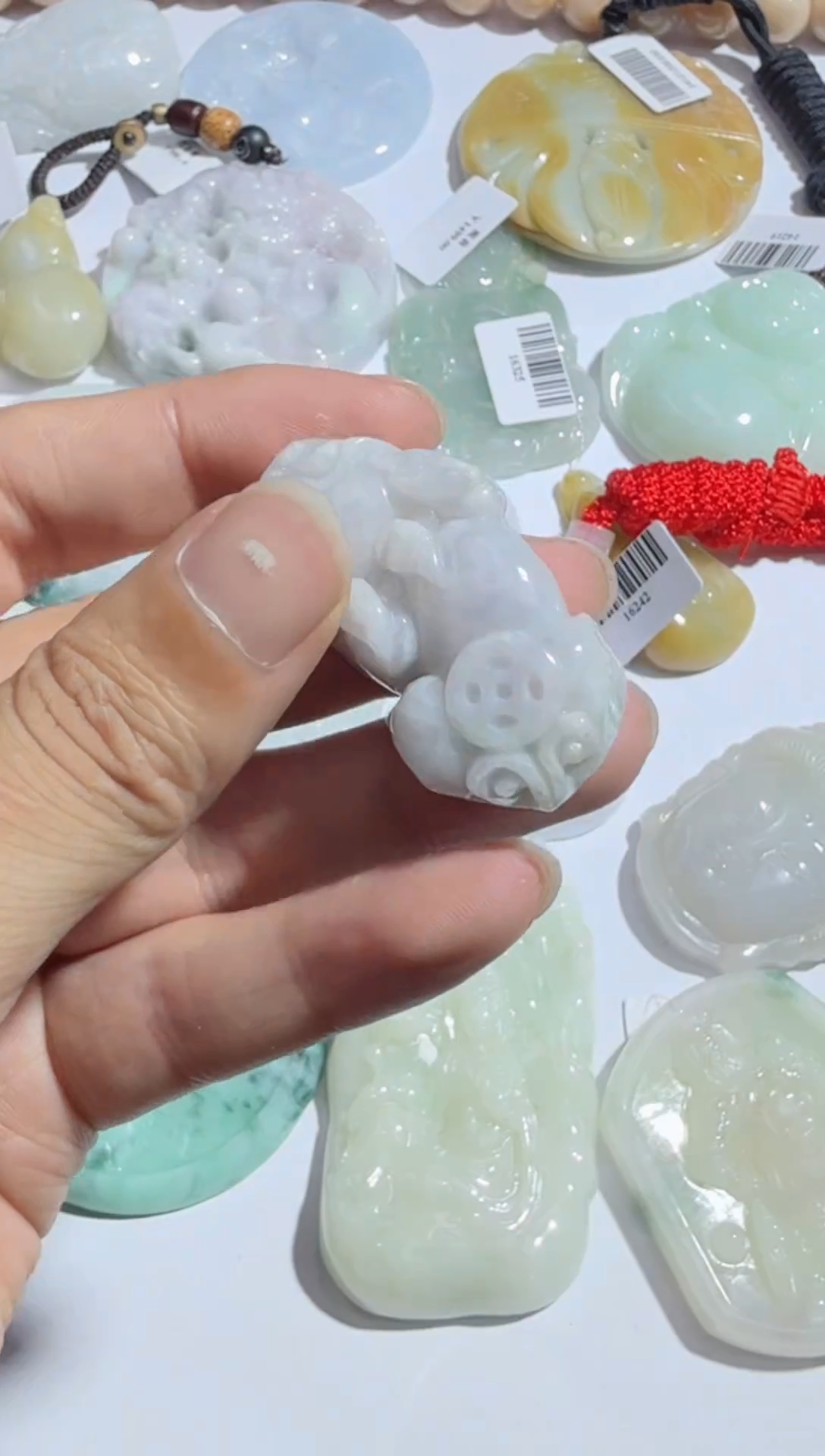 【闪购商品】翡翠颈饰未镶嵌00017018